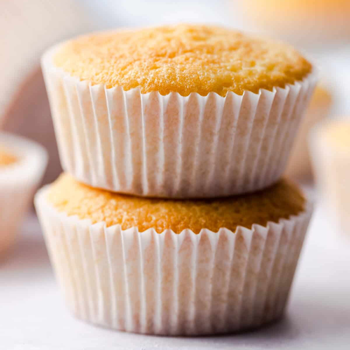 Pineapple Cup Cake